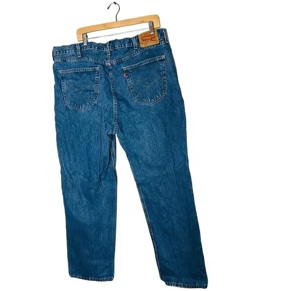 Levi’s Men's Blue Medium Wash Denim Straight Leg Jeans Size 42 Waist